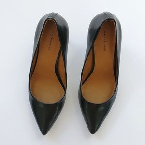 Black Pumps, size 7.5m